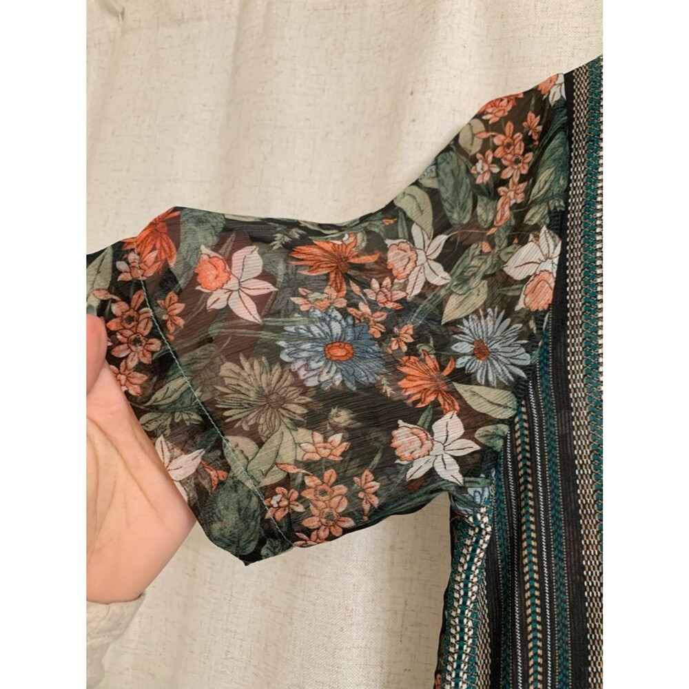 Anthropology Tiny Lovely Floral Patchwork Teal Short Sleeve Wrap Top Small Sheer - Picture 6 of 9